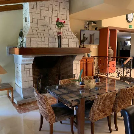 Boutique San Francisco מלון מארבלה