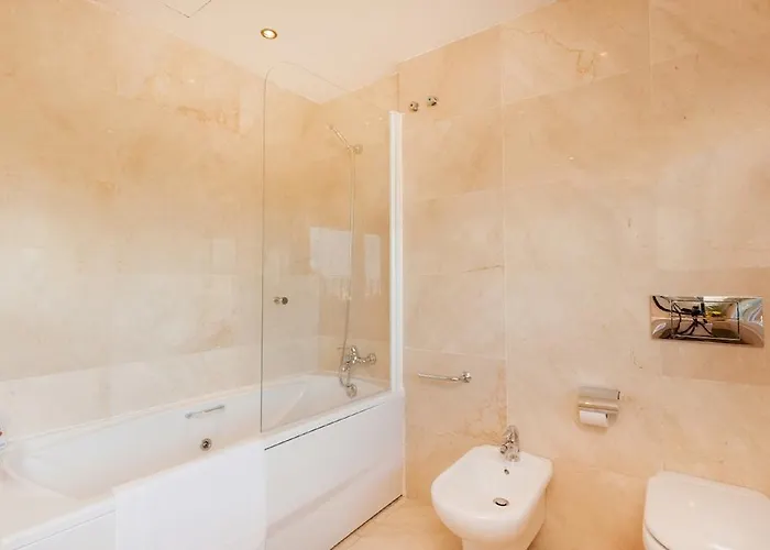 Boutique San Francisco فندق ماربيا